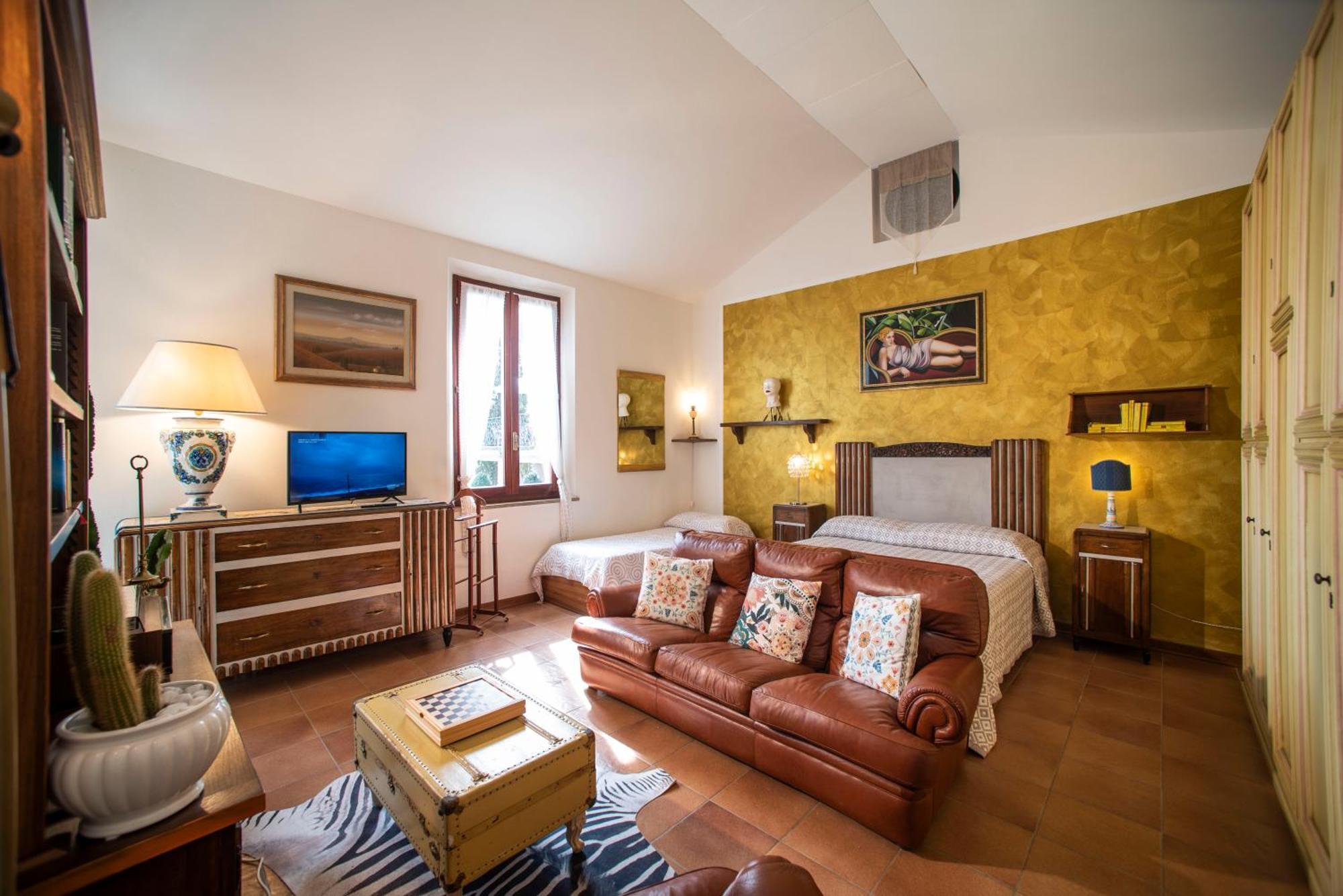 Villa Elvira 1931 Сиена Екстериор снимка