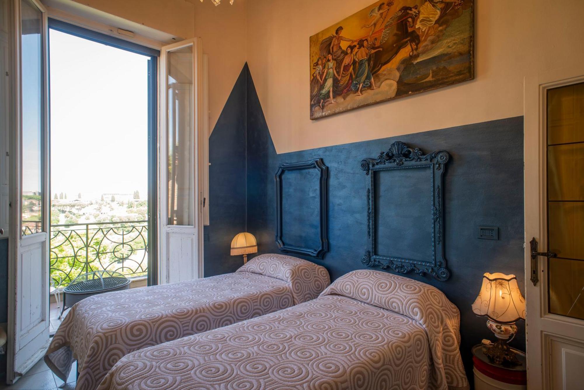 Villa Elvira 1931 Сиена Екстериор снимка